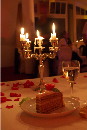 Ein Stück der Hochzeitstorte