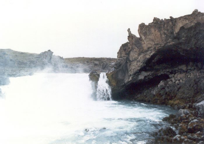 ../Images/108Gothafoss.jpg