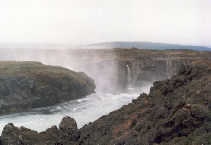 ../Images/133Gothafoss.jpg
