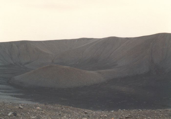 ../Images/191MyvatnHverfjall.jpg
